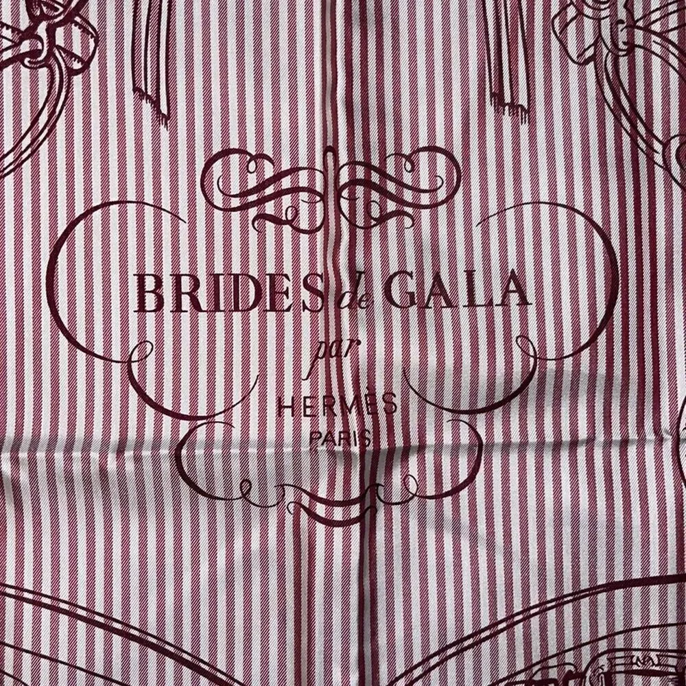 Hermes Bridges de Galla Large Silk Scarf‎